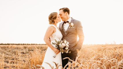 Kesslerisch Fotografie // Hochzeitsfotograf aus Bedburg & Köln