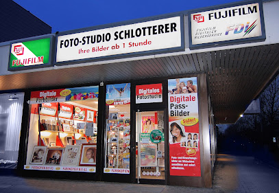 Foto-Studio Schlotterer