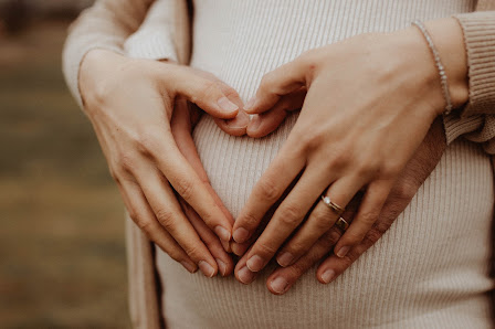 Melanie Toptemel Photography - Newborn, Babybauch & Familienfotografie – Bild 3