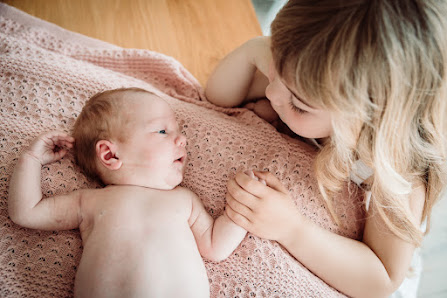 Juliane Fieber Fotografin in Marburg für Kinder und Familien | Dokumentarische Businessfotografie – Bild 2