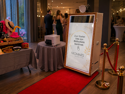 Momnts | Eventverleih, Fotobox, LED-Leinwand