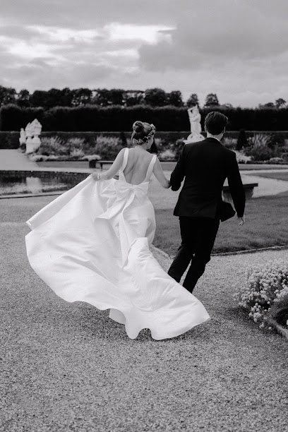 MEET ME BY THE CAKE | Wedding Photography + Film