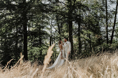 LUCKY IN LOVE - Hochzeitsfotografie