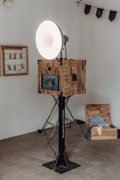 KAJA-Fotobox | Fotoboxen & Leuchtbuchstaben in Regensburg und Umgebung