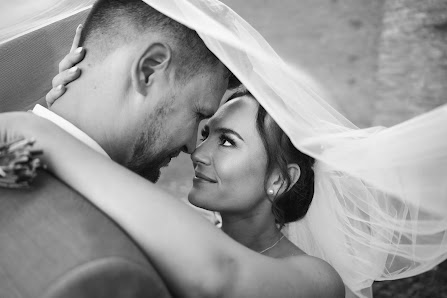 Herzmoment Fotografie | Fotograf für Hochzeit, Newborn & Familien | by Chris & Lisa – Bild 2