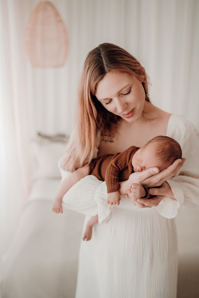 Laura Spicker, Familienfotografie, Neugeborenenfotografie, Babyfotos und Babybauchshooting in Düsseldorf und Umgebung