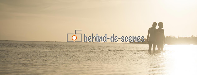 behind-de-scenes