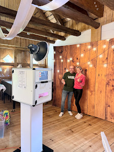 DJ Chris | Fotobox Nienburg | Selfie Spiegel | Grußtelefon – Bild 3
