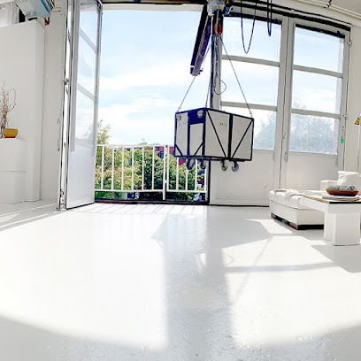 2nd Floor Studio