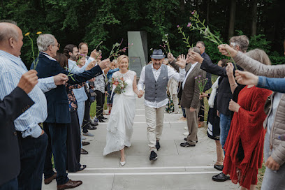 Susan Schaper Fotografie Hochzeitsfotografie & Standesamt aus Bielefeld
