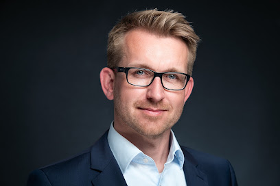 Klickwinkel Fotografie | Simon Rühl | Business Porträts und Bewerbungen