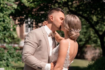 spotLIGHT Hochzeitsfotografin & Hochzeitsvideografin
