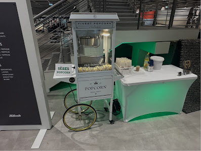 Partyausstattung Störmer - Musikanlage Popcornmaschine Fotobox Audio Gästebuch Beamer Bierzeltgarnitur Pavillons Partyzelte – Bild 2