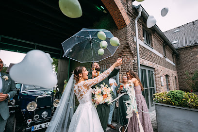 Jordi Mergen - Fotografie & Videografie | Hochzeitsfotograf & Eventfotograf